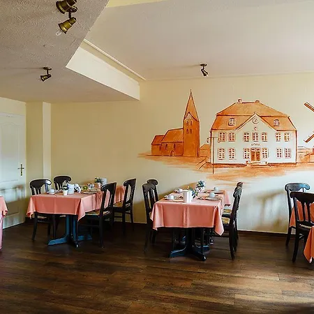 オストゼーホテル ノイブコウ 2*