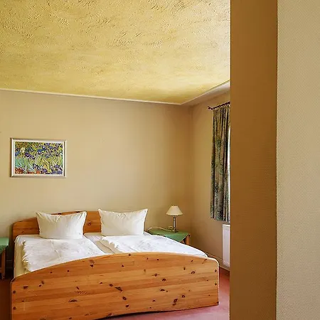 オストゼーホテル ノイブコウ Neubukow